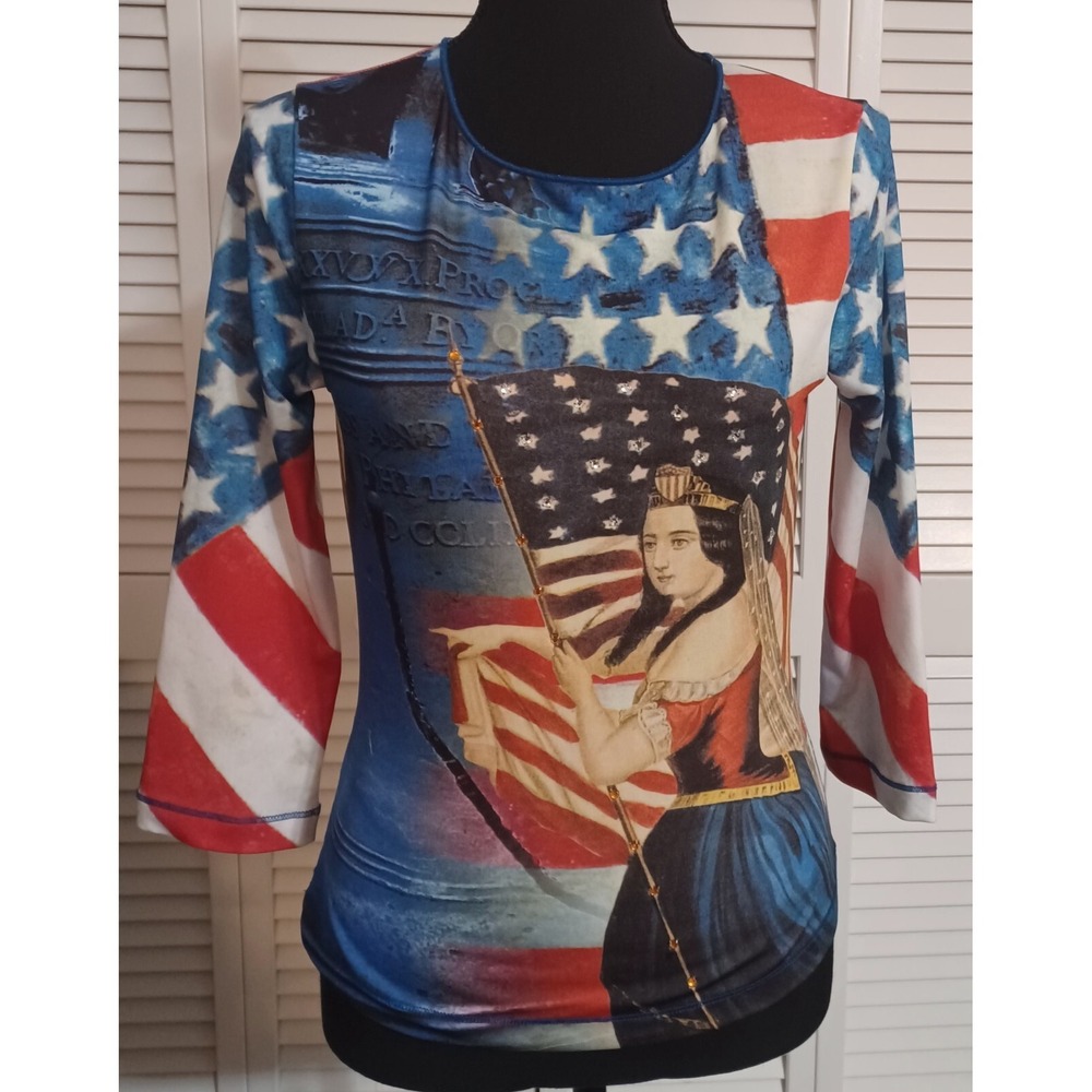 Love Red White Blue Patriotic Graphic Scoop Neck Blouse